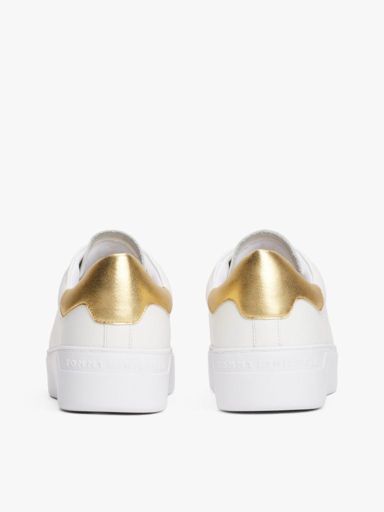 Άσπρο Δερμάτινα Sneakers Σε Στιλ Πλατφόρμας Με Μεταλιζέ Λεπτομέρεια  Γυναίκες