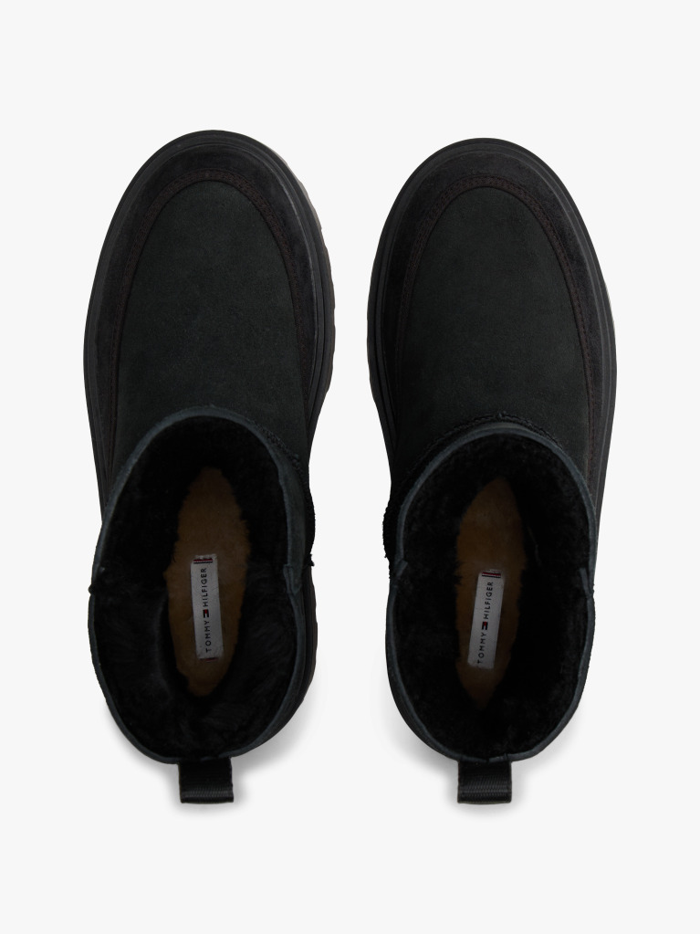 Black Leather Cleat Pull-On Snow Boots  Women