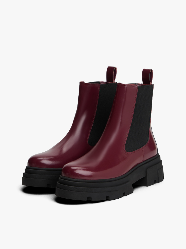 Brown Shiny Leather Cleat Chelsea Boots  Women