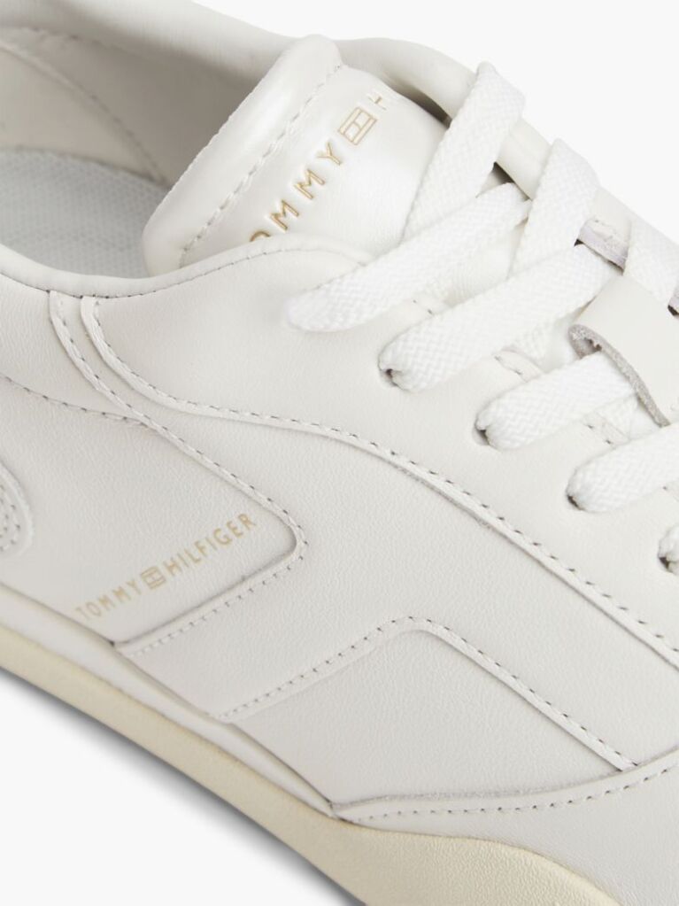 Μπεζ Δερμάτινα Vintage Sneakers  Γυναίκες