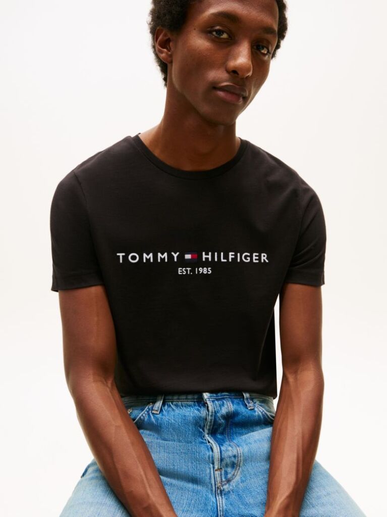 Black Core Tommy Logo Tee  Men