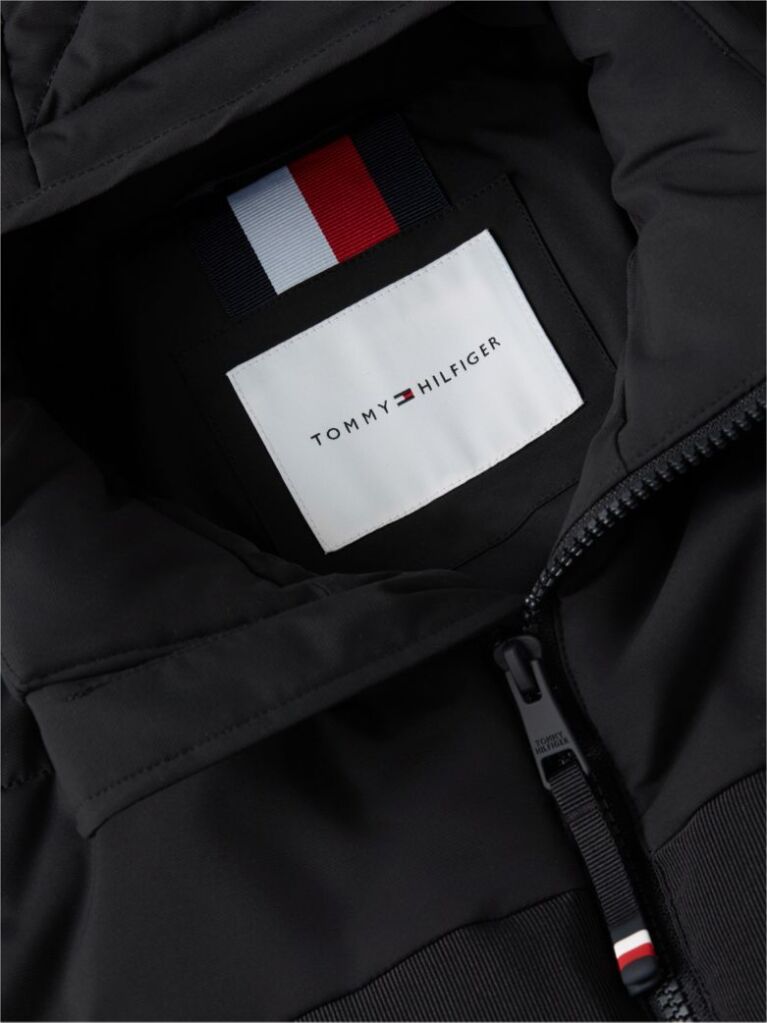 Μαύρο Φουσκωτό Μπουφάν Με Διπλή Επίστρωση  Άνδρες