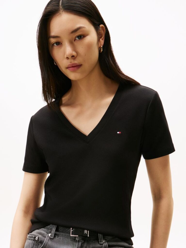 Μαύρο T-Shirt Με Λαιμόκοψη V Και Slim Γραμμή  Γυναίκες