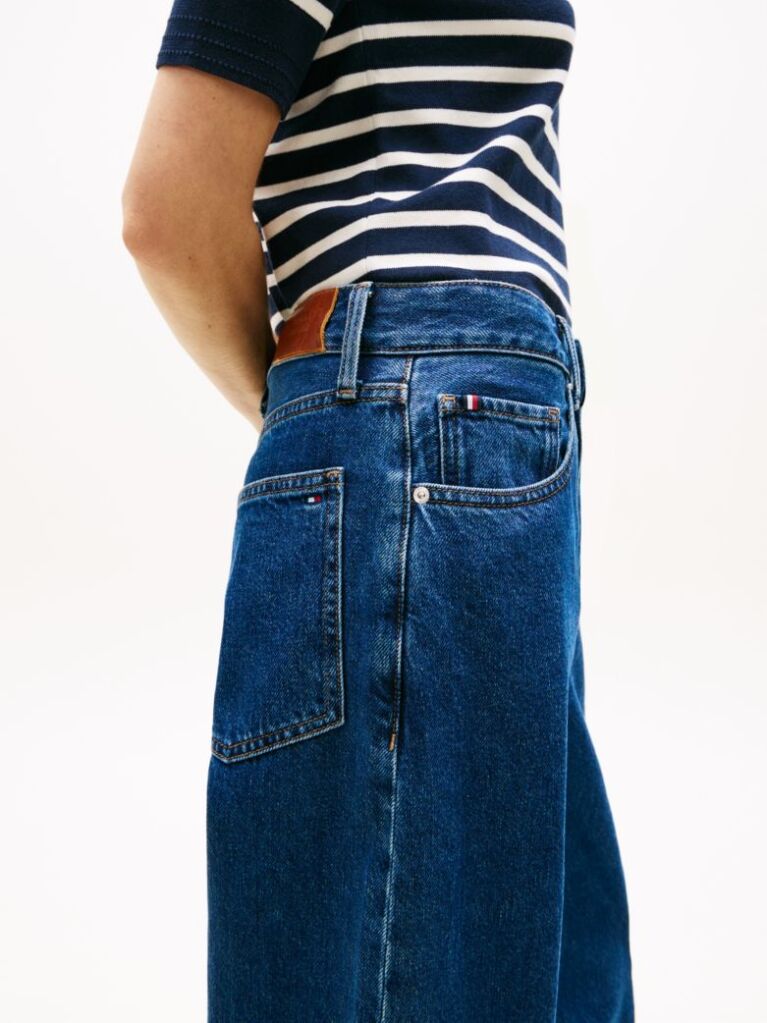 Blue Mid Rise Tapered Barrel Leg Jeans  Women