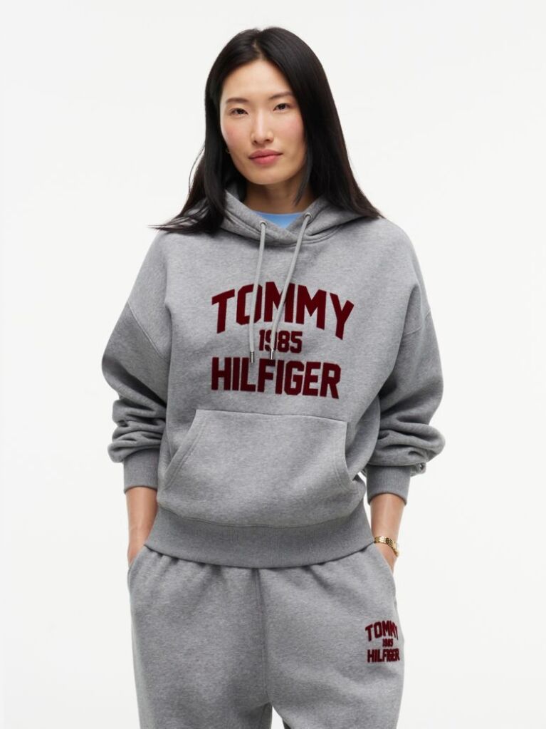 Γκρι Άνετο Fleece Hoody Με Varsity Λογότυπο  Γυναίκες